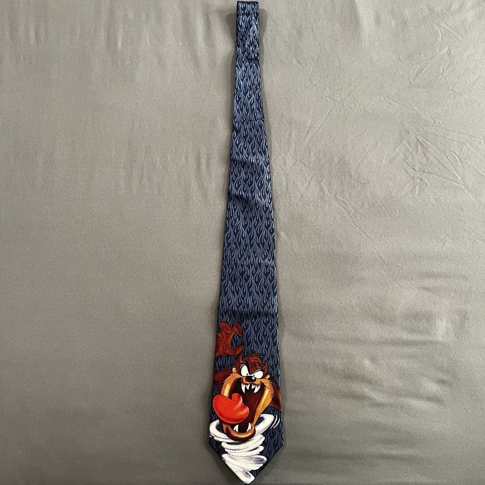 VINTAGE LOONEY TUNES TAZ TIE 2002 WARNER BROTHERS BLUE‎ FLAMES BACKGROUND